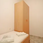 דירה Rukavac 8837a וויס